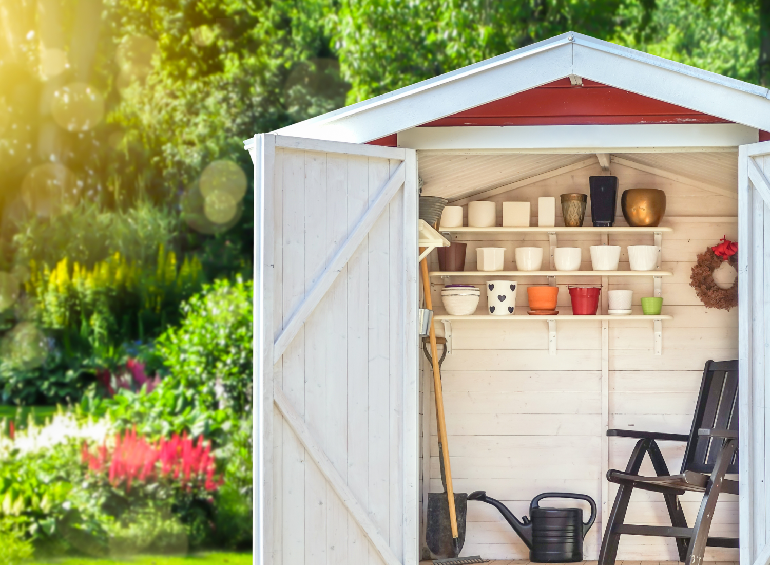 Outdoor tool shed
